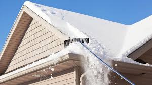 Winter roof  maintenance